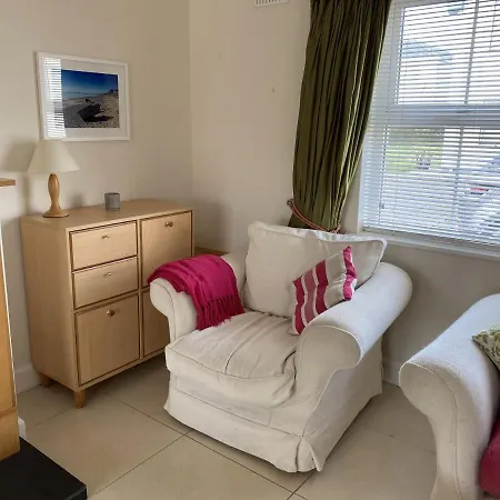 Castle Gardens Bungalow, Saint Helens Resort, Wexford - 3 Bedroom Sleeps 6 Ballygerry